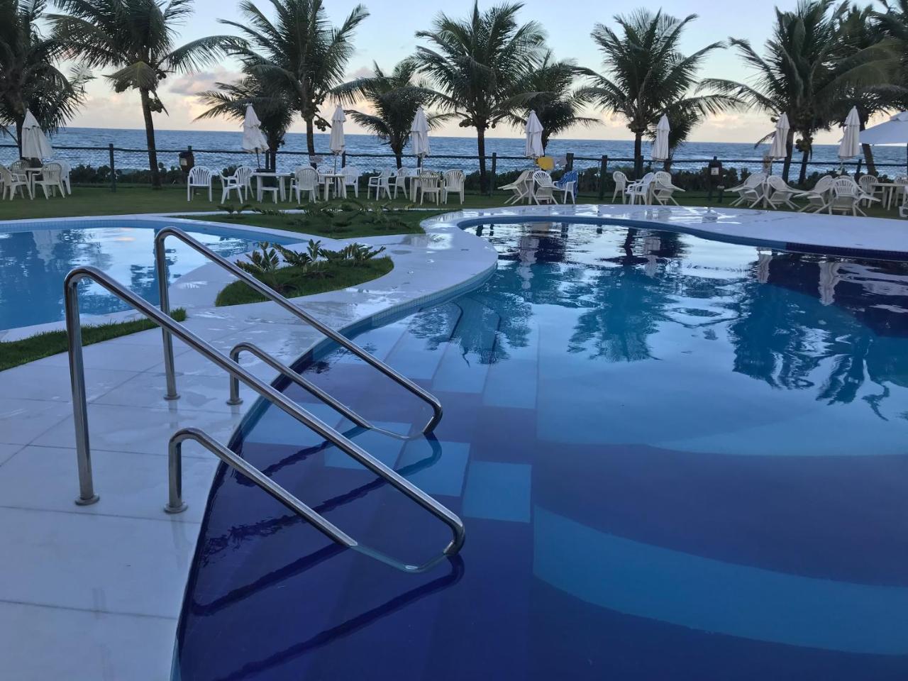 Flat Guarajuba Beira da Praia pé na areia Esterno foto