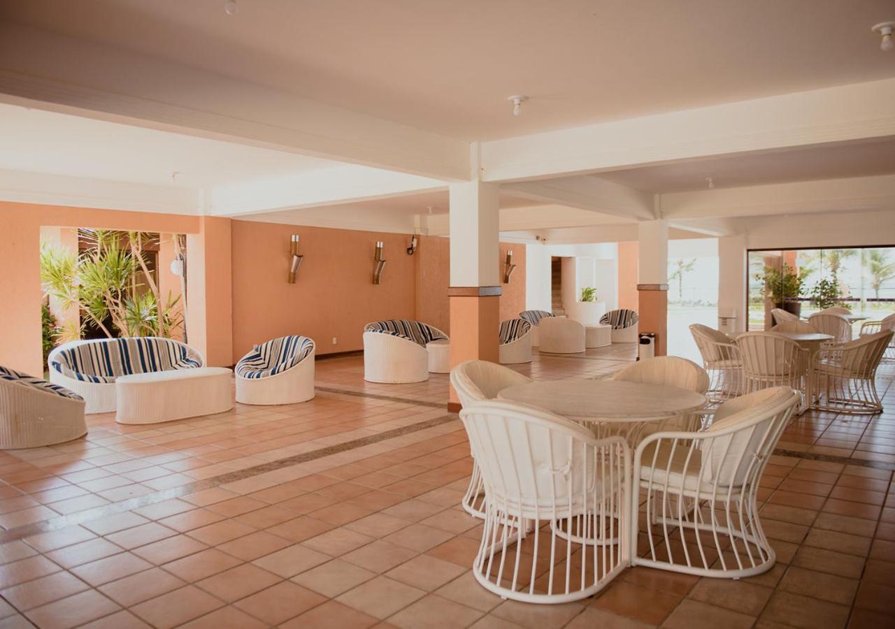 Flat Guarajuba Beira da Praia pé na areia Esterno foto